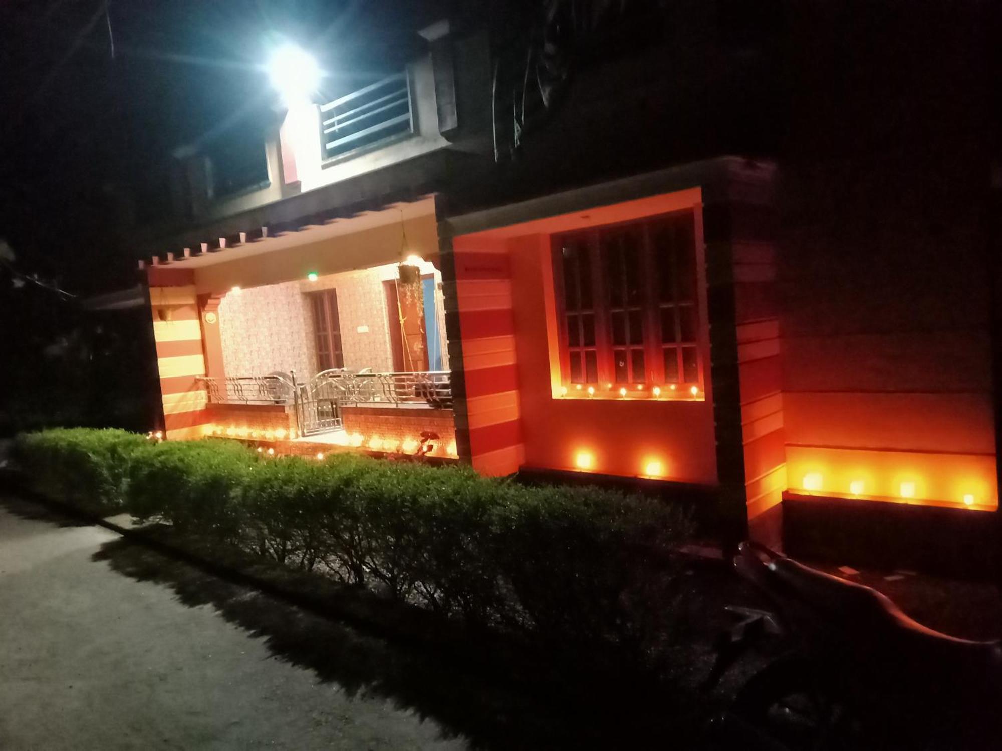Mundro Bright Homestay Mundrothuruth Esterno foto